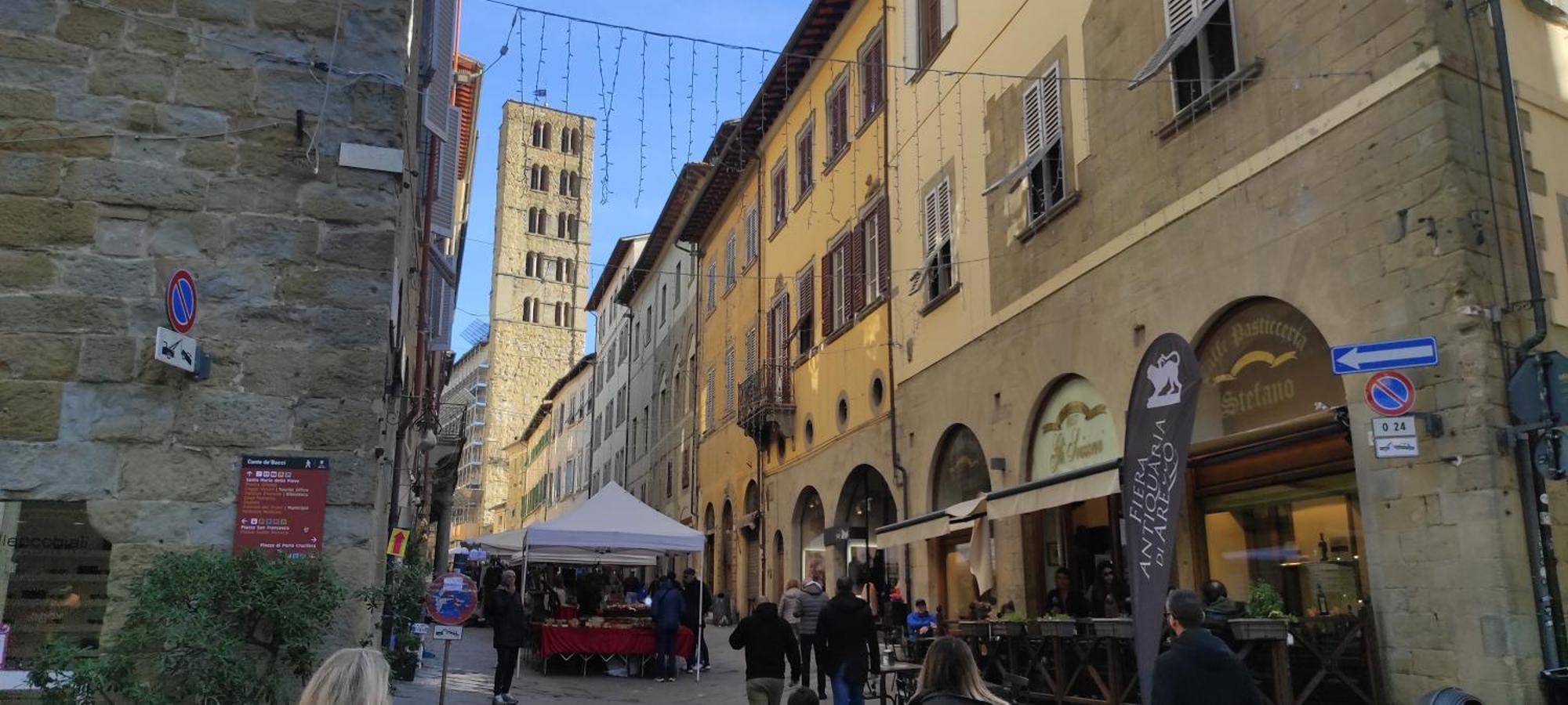 Urban Center Arezzo Apartment Luaran gambar